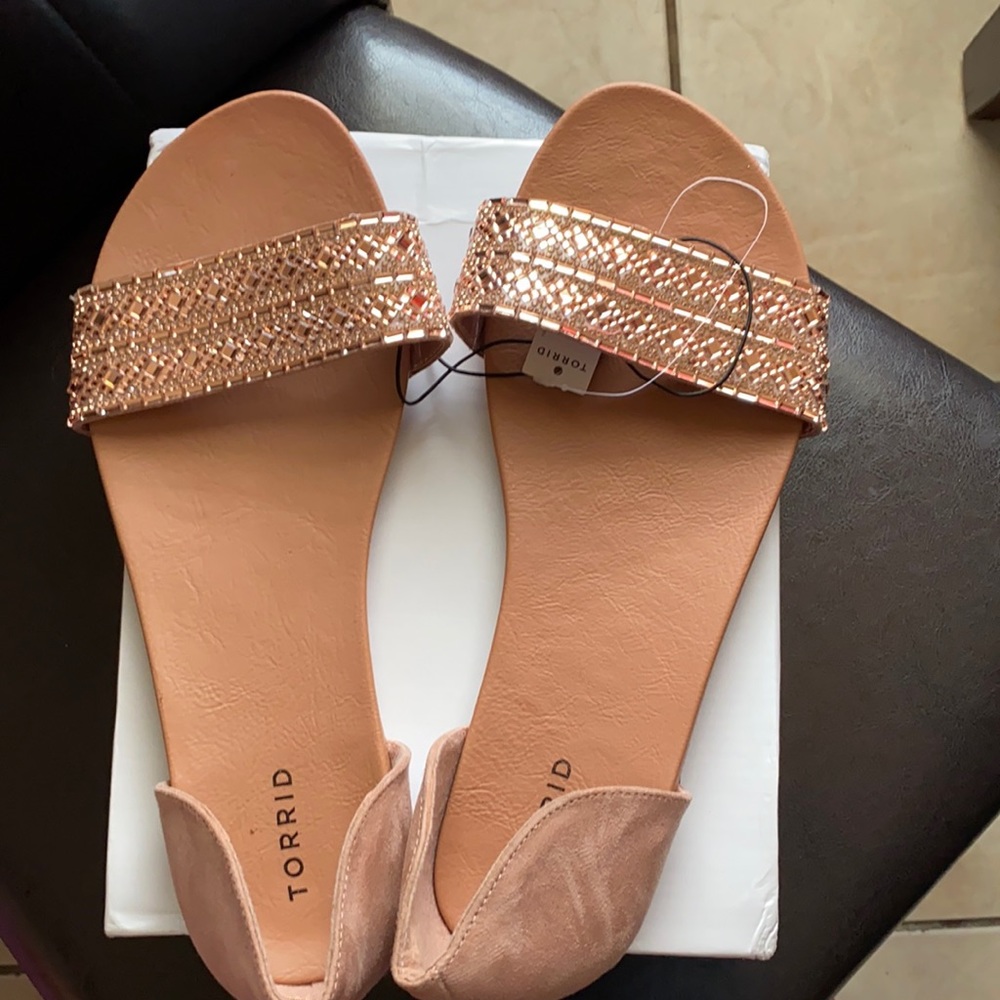 Sandal